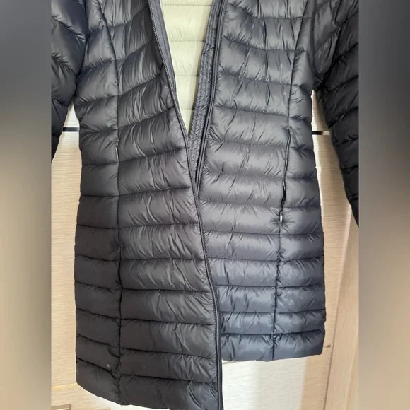 SAVE THE DUCK Woman’s Winter Quilted Hooded Coat In XS - Picture 3 of 14